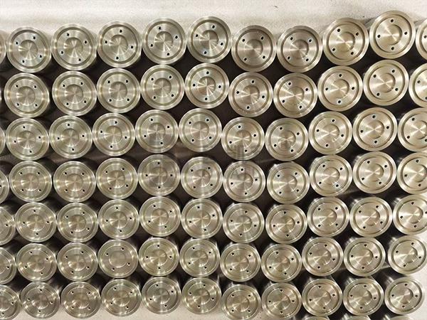 Zirconium target material