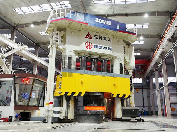 Huaduan 8000 ton fast forging unit