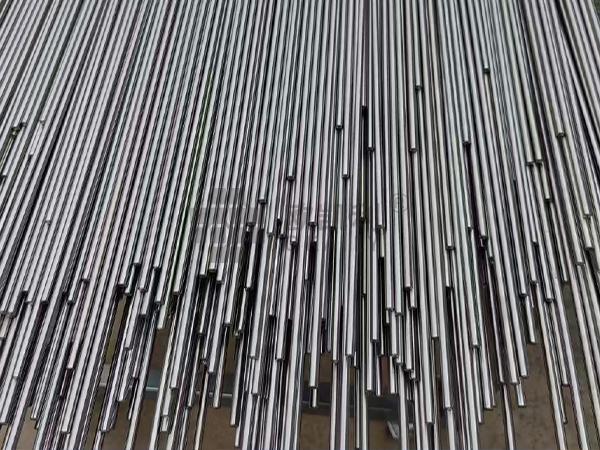 Zirconium rod
