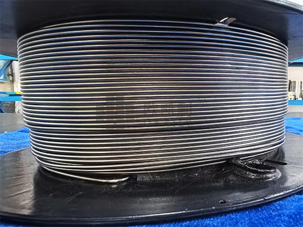 Hanging hafnium wire